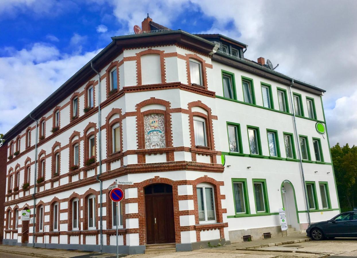 Pension Am Pollingpark Haus II Dessau-Rosslau Buitenkant foto